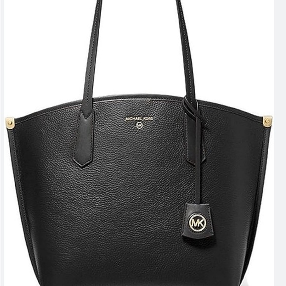 MK Purse - Picture 2 of 5